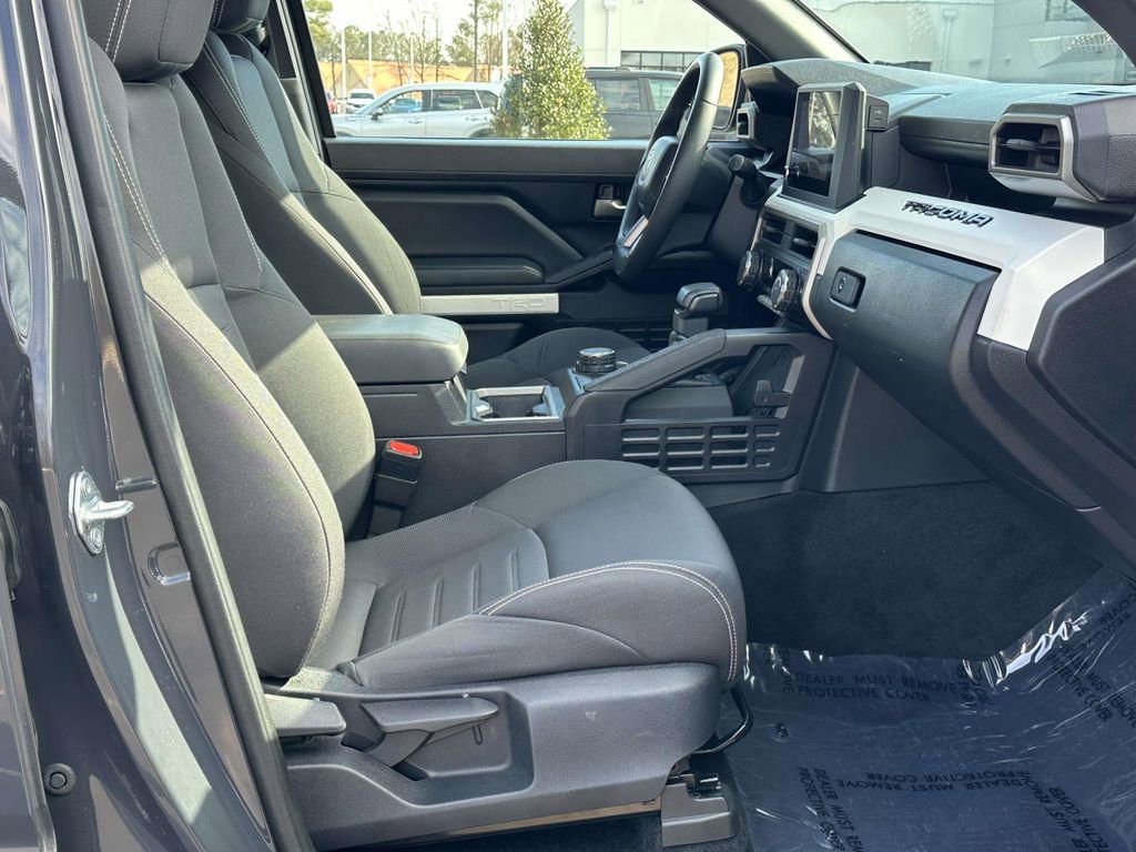 Used 2024 Toyota Tacoma TRD Sport image 6