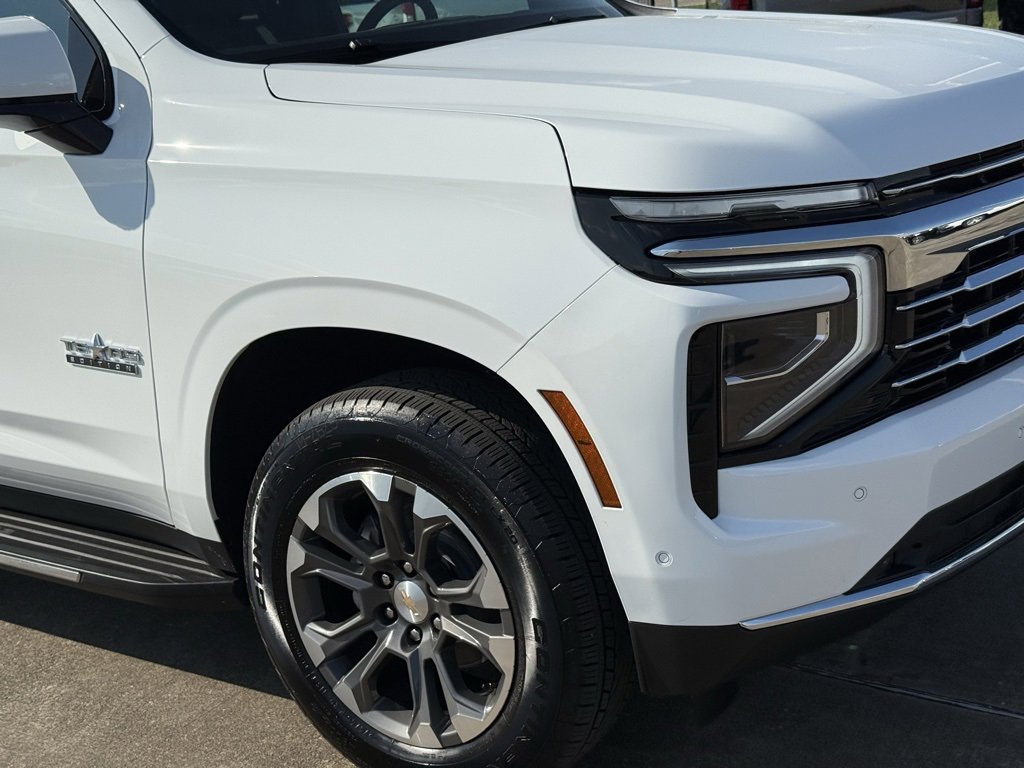 New 2026 Chevrolet Suburban LT w/ Comfort Package image 6