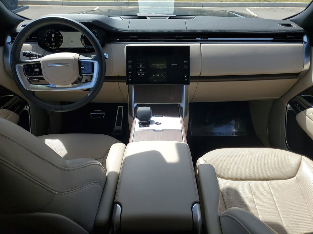 Certified 2024 Land Rover Range Rover SE AWD/4WD image 25