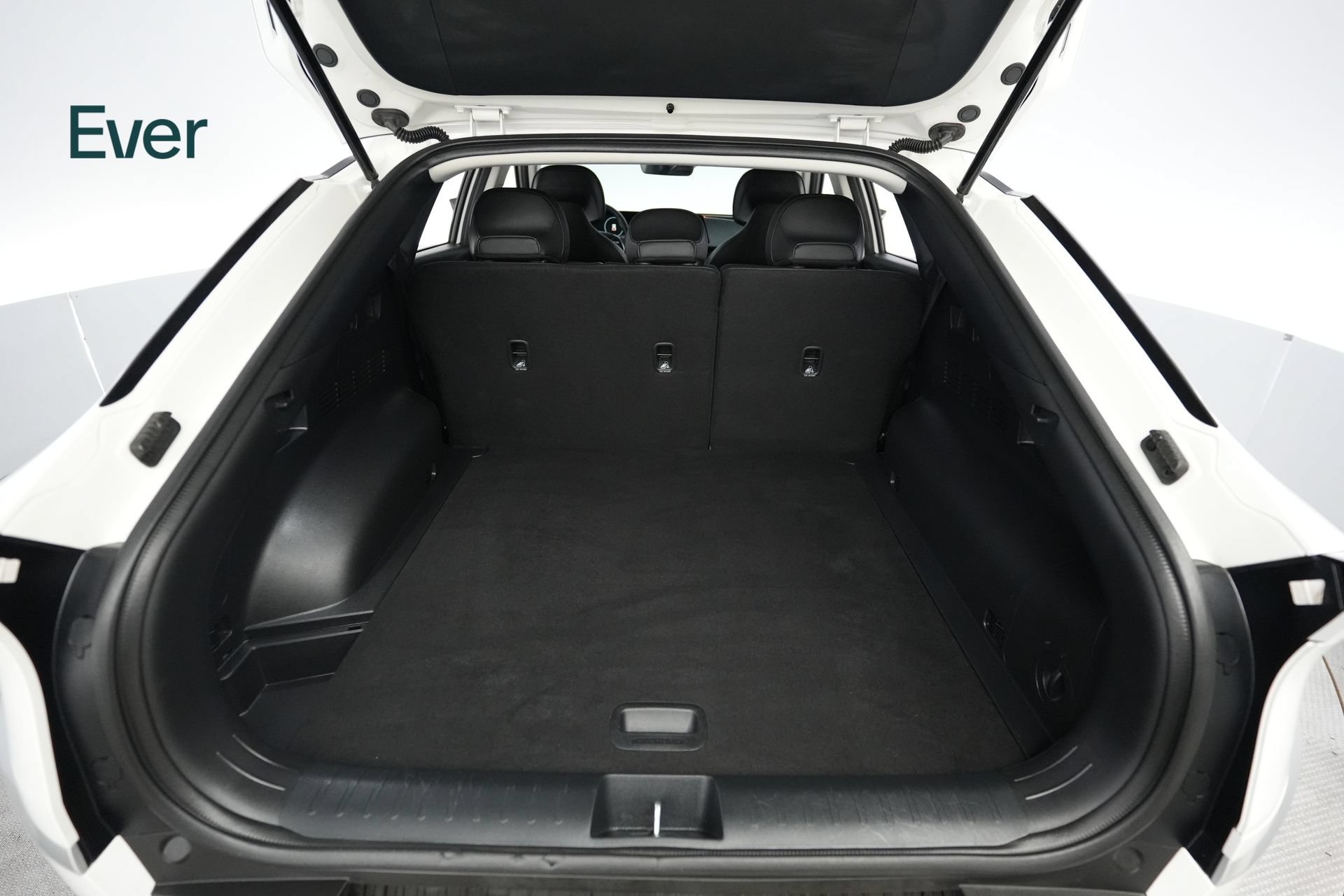 Used 2024 Kia EV6 Light RWD image 8