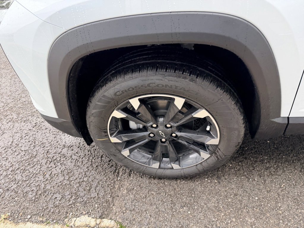 New 2026 Chevrolet Equinox RS w/ Convenience Package III image 9