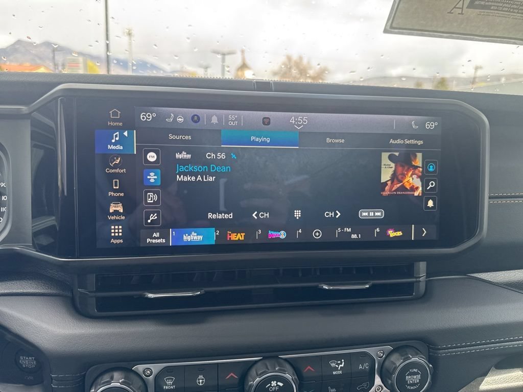 New 2026 Jeep Gladiator Sport AWD/4WD image 16