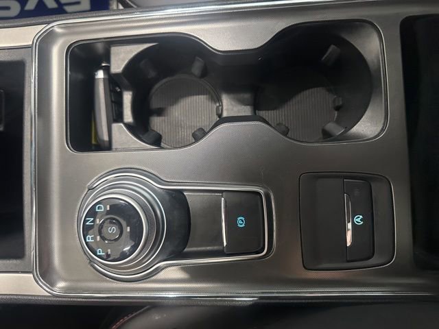 Used 2024 Ford Edge ST-Line w/ Class II Trailer Tow Package image 38