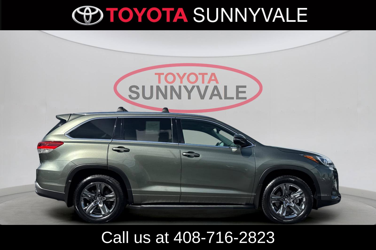 Used 2019 Toyota Highlander Limited Platinum AWD/4WD image 9