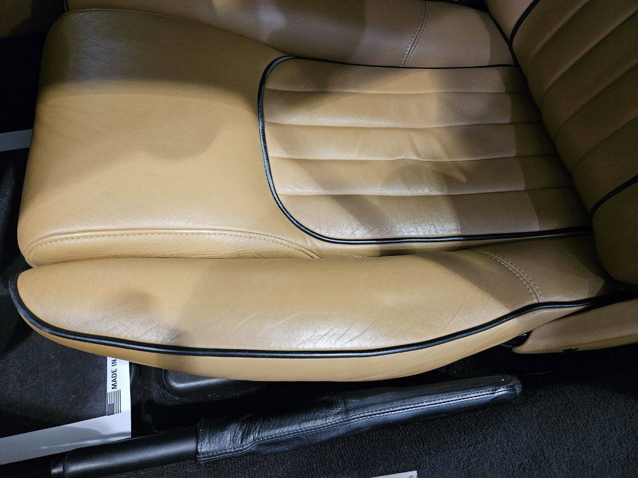 Used 1997 Aston Martin DB7 Volante image 27