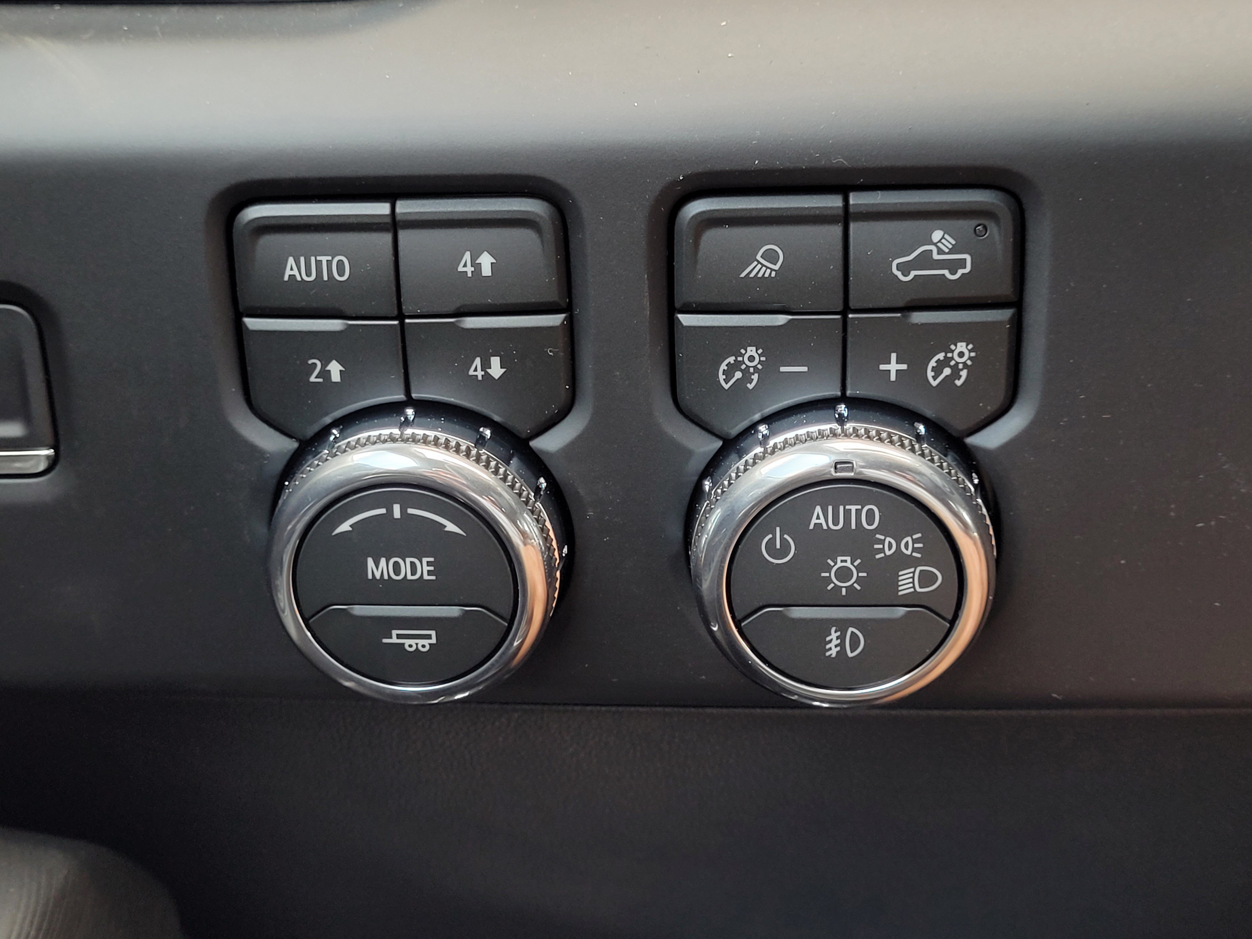 New 2026 GMC Sierra 1500 AT4X w/ LPO, Black Badging Package AWD/4WD image 18