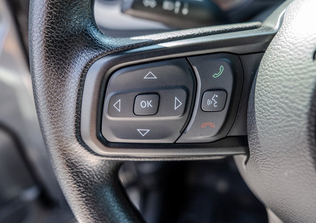 Used 2025 Jeep Gladiator Sport image 7