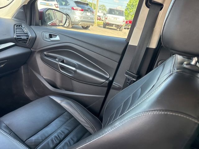 Used 2017 Ford Escape Titanium AWD/4WD image 16