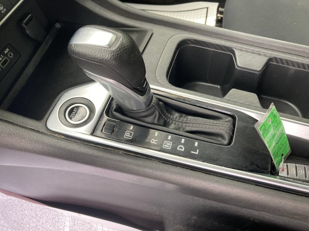 Used 2020 Nissan Sentra SV FWD image 30