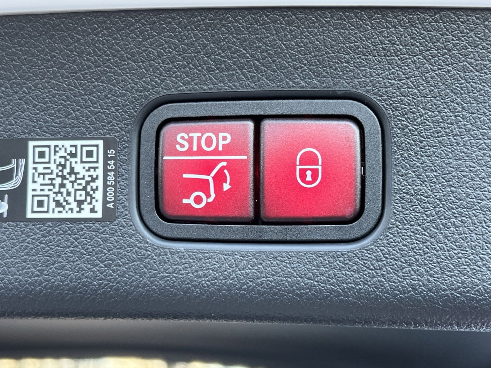 New 2026 Mercedes-Benz GLC 300 4MATIC image 25