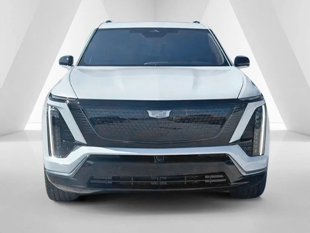New 2027 Cadillac Vistiq Sport w/ LPO, Floor Liner Package AWD/4WD image 2