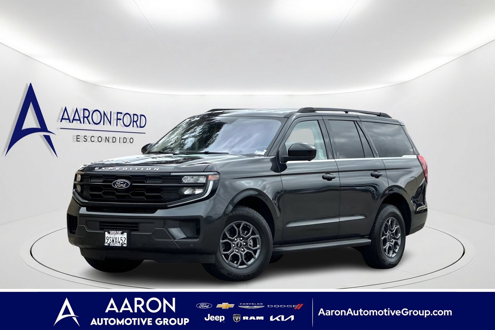 Used 2025 Ford Expedition Active