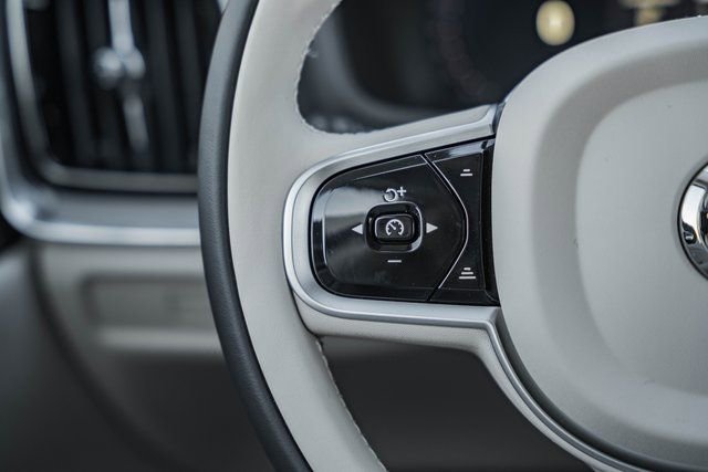 New 2026 Volvo V60 B5 Cross Country Plus w/ Protection Package Premier image 28