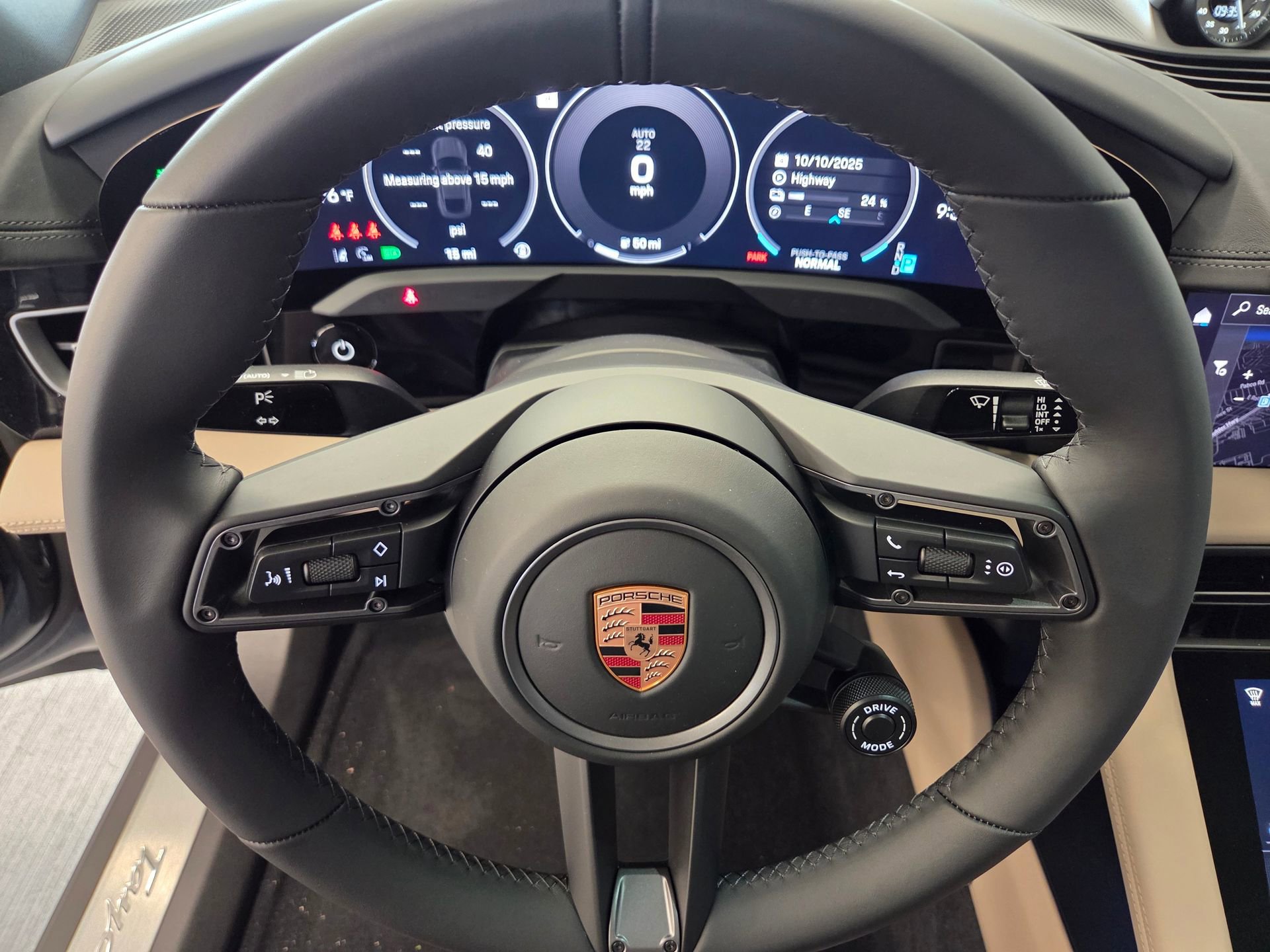 New 2026 Porsche Taycan 4S AWD/4WD image 17