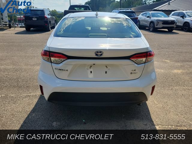 Used 2025 Toyota Corolla LE FWD image 4