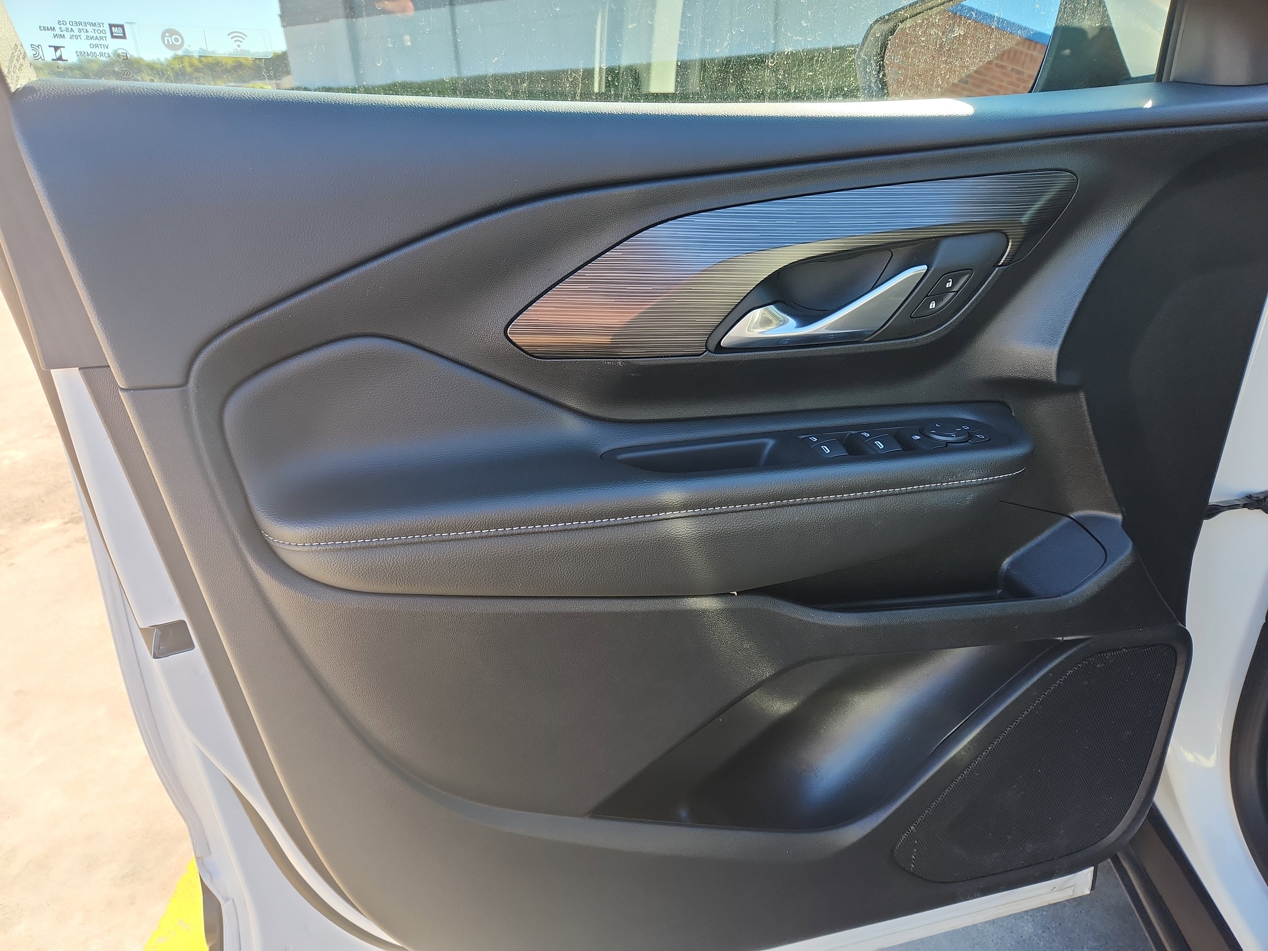 Used 2024 GMC Terrain SLE image 20