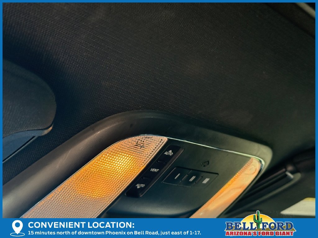 Used 2014 Dodge Charger SXT RWD image 34
