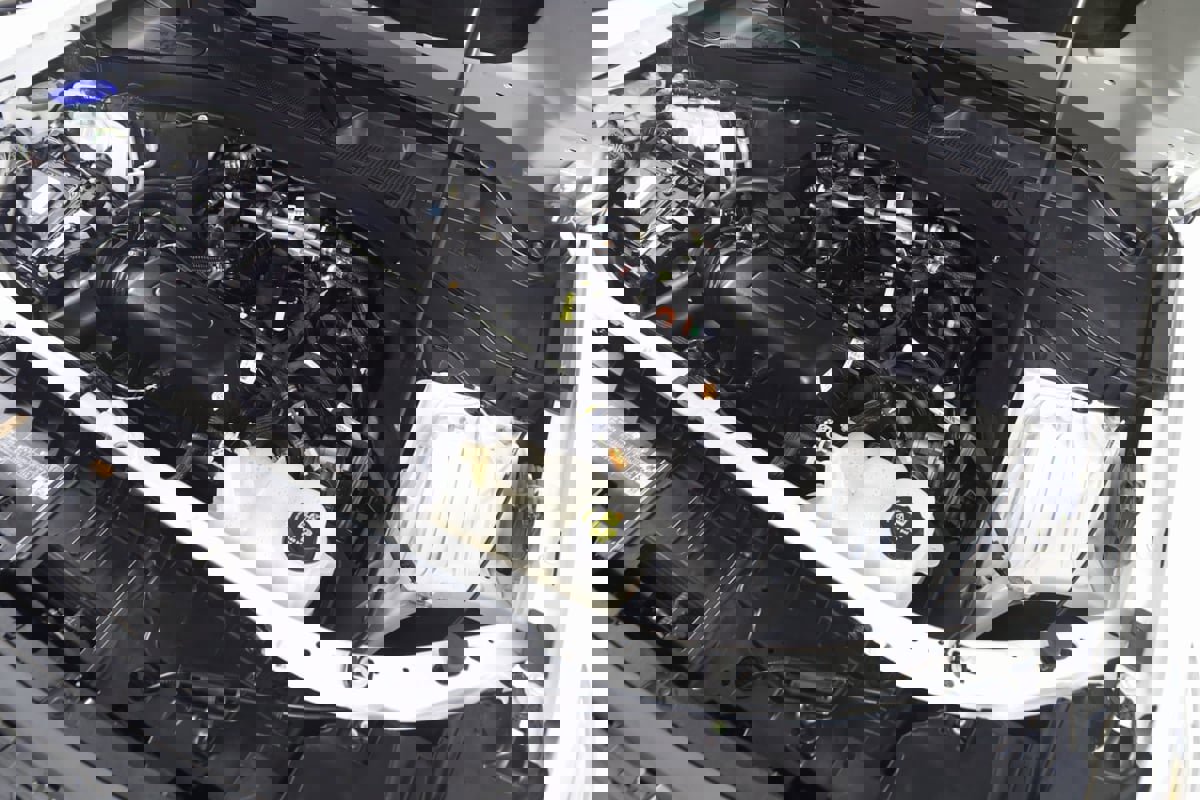 Used 2023 Ford Explorer XLT w/ Equipment Group 202A image 20