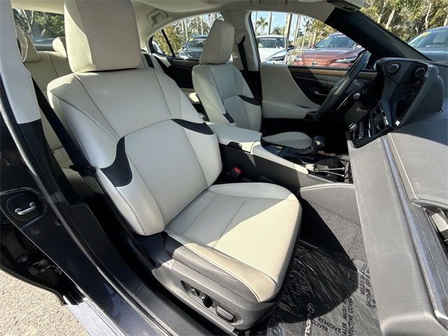 Certified 2023 Lexus ES 350 w/ Premium Package image 26