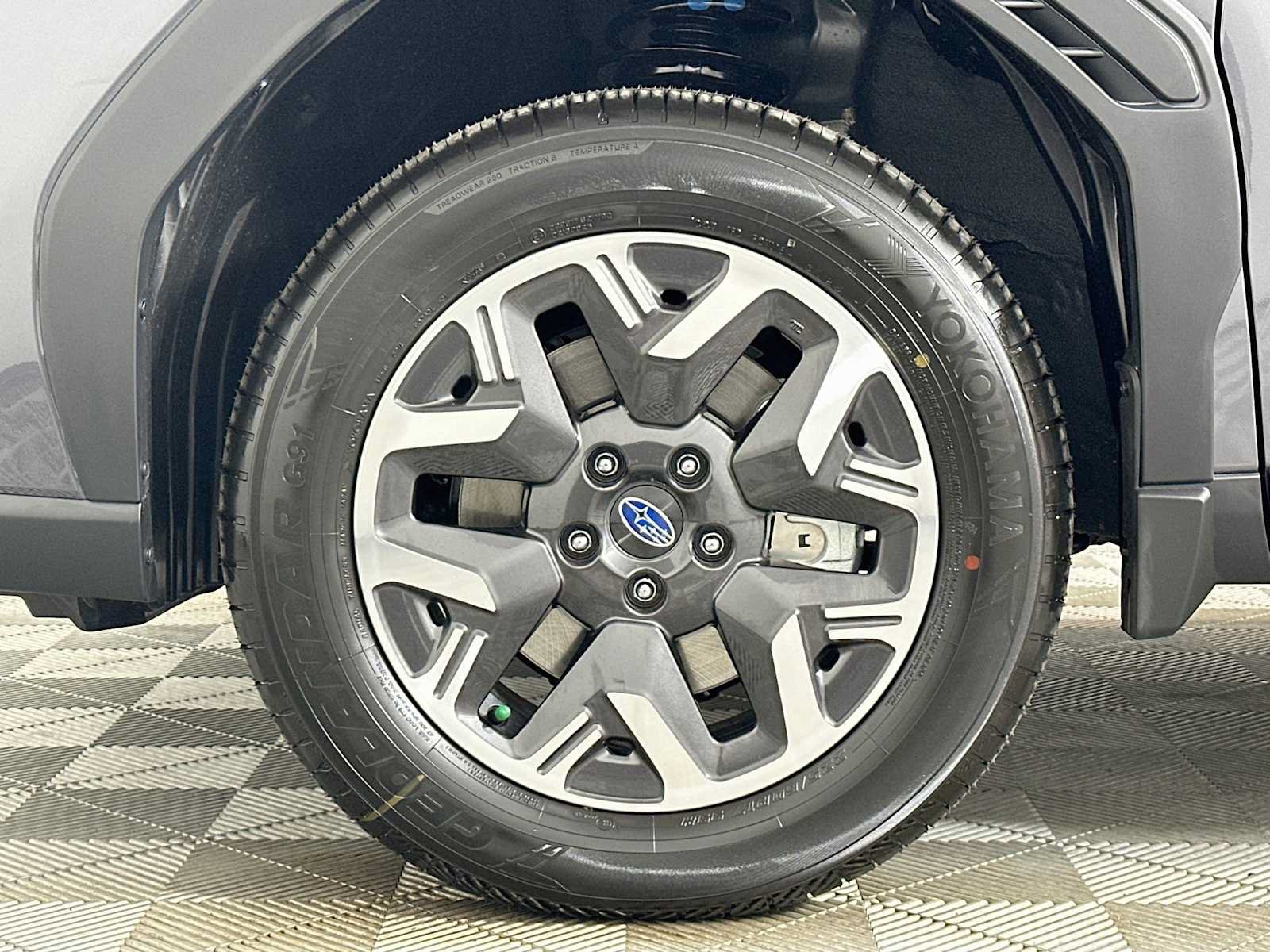Certified 2026 Subaru Forester Premium w/ Base/Premium Package AWD/4WD image 29