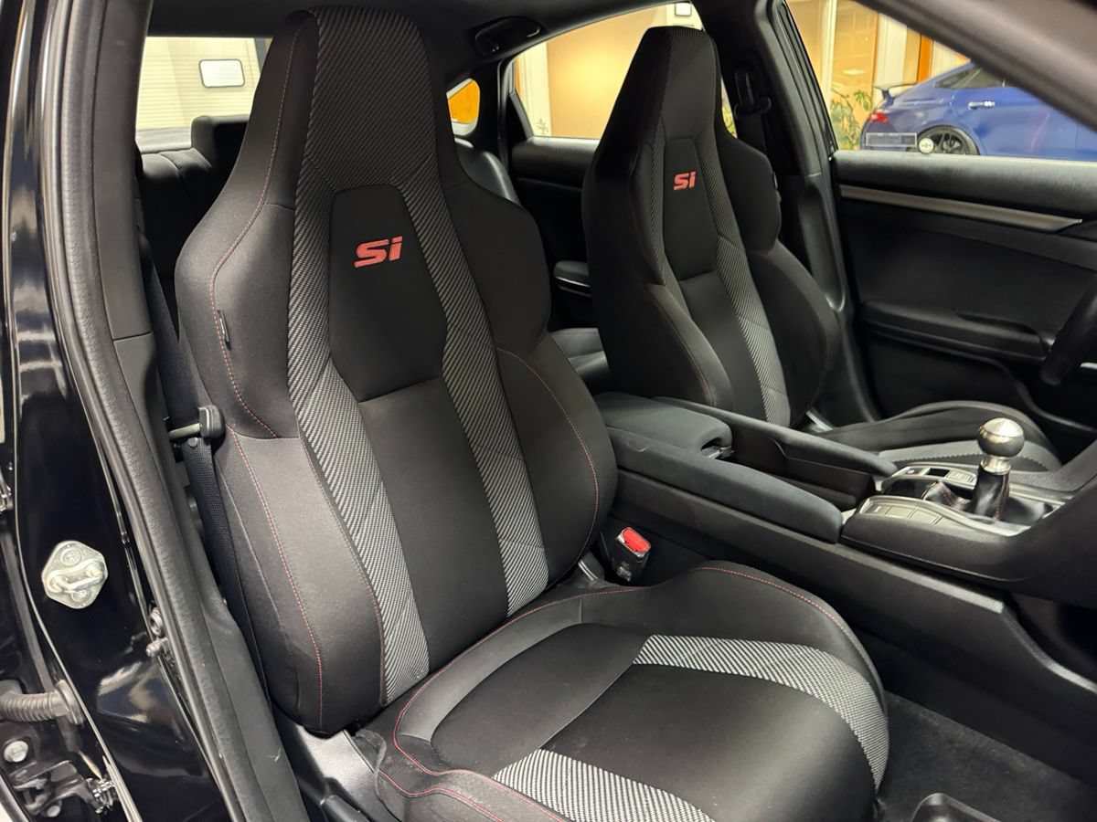 Used 2018 Honda Civic Si image 22