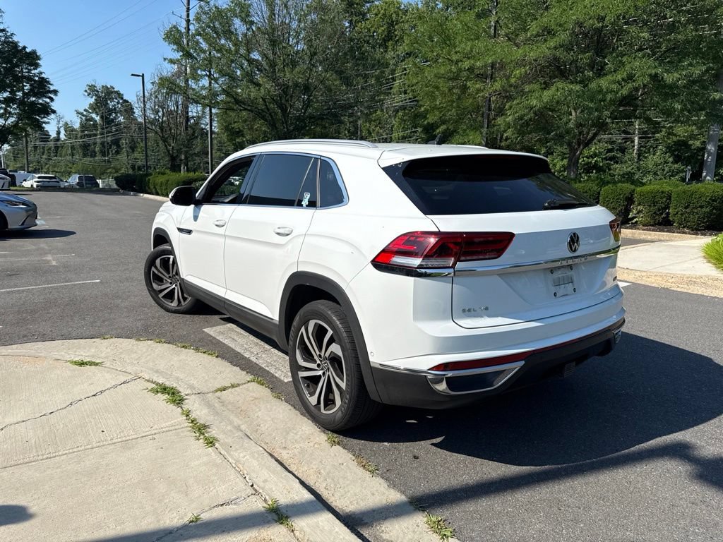 Used 2020 Volkswagen Atlas Cross Sport SEL Premium AWD/4WD image 5