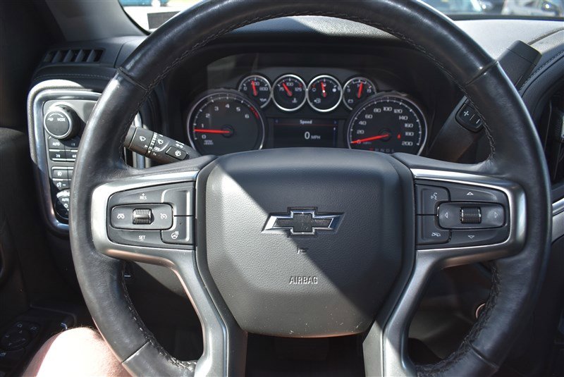 Used 2022 Chevrolet Silverado 1500 LT Trail Boss w/ Safety Package AWD/4WD image 16