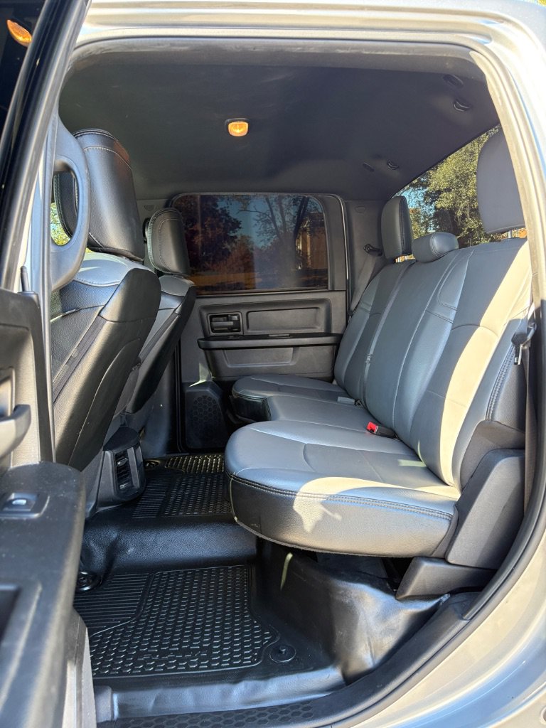 Used 2024 RAM 2500 Tradesman w/ Chrome Appearance Group AWD/4WD image 25