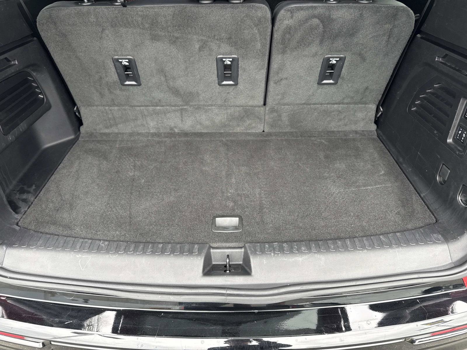 Used 2024 Chevrolet Traverse RS w/ LPO, Floor Liner Package image 28
