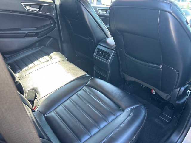 Used 2024 Ford Edge SEL AWD/4WD image 12
