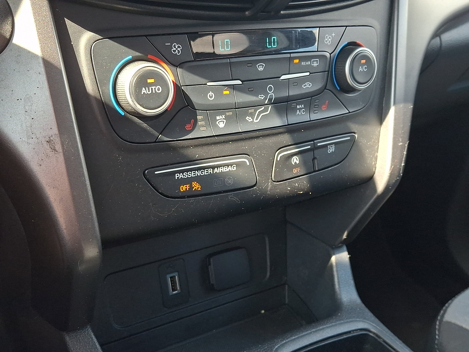 Used 2019 Ford Escape SE AWD/4WD image 15