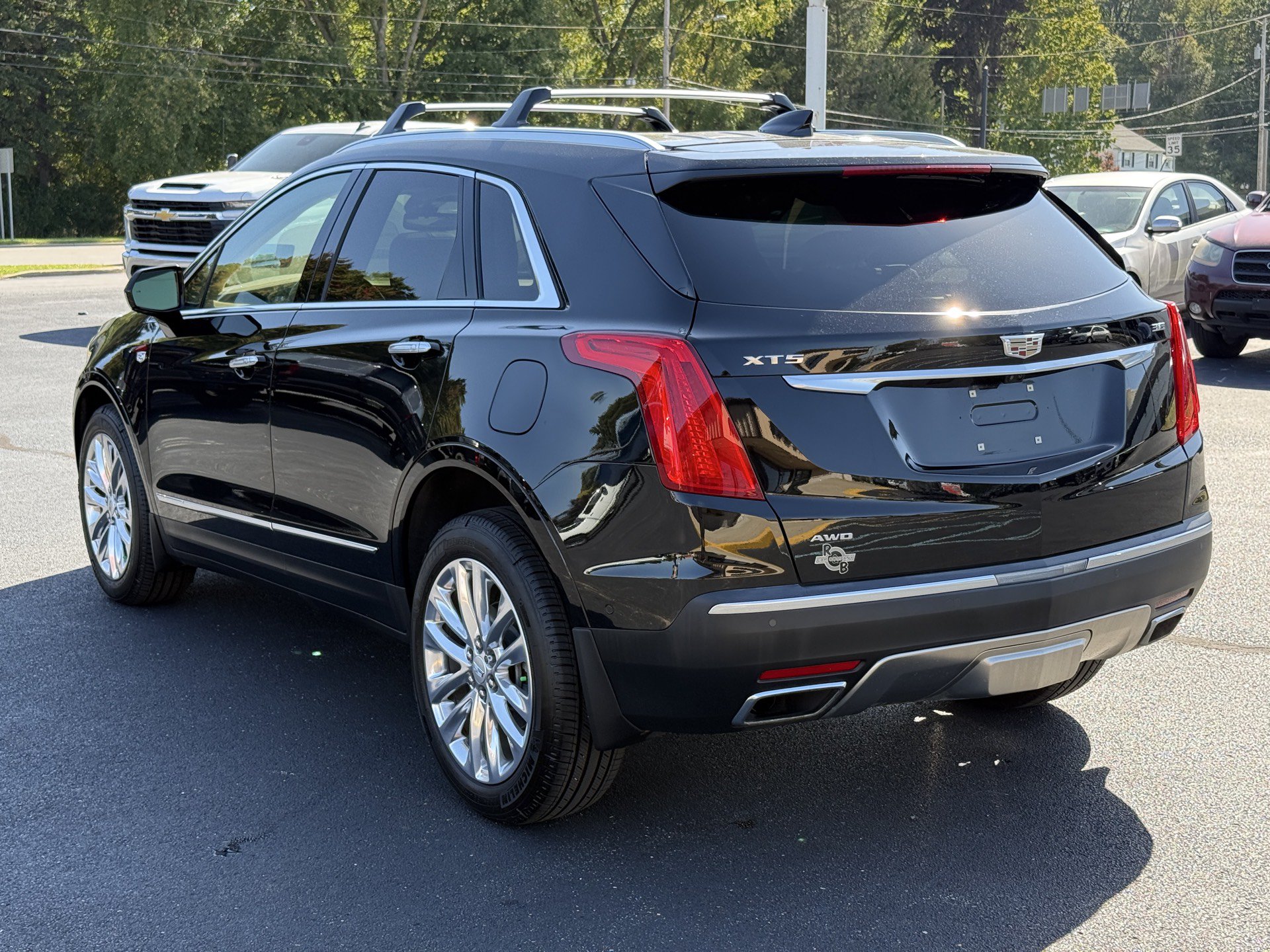 Used 2019 Cadillac XT5 Platinum AWD/4WD image 6