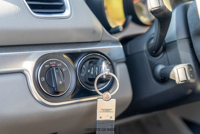 Used 2014 Porsche Cayman image 45