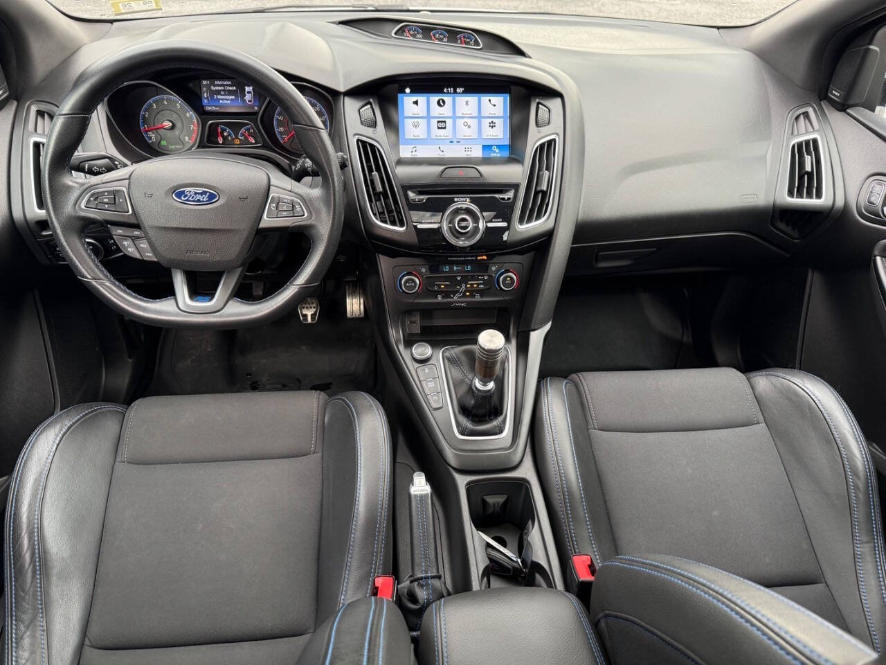 Used 2017 Ford Focus RS AWD/4WD image 16