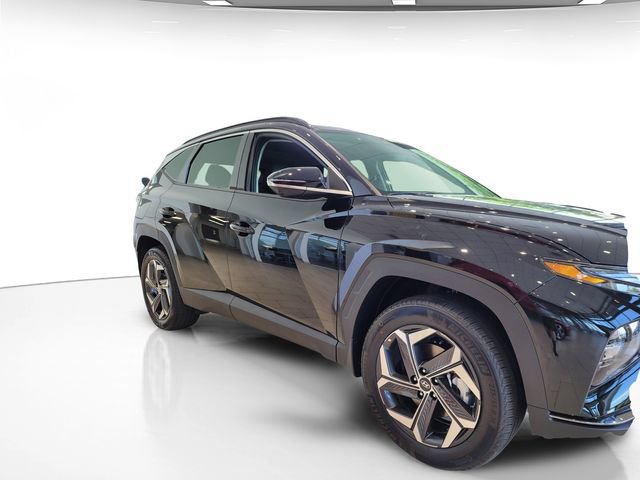 Certified 2023 Hyundai Tucson Limited AWD/4WD image 3