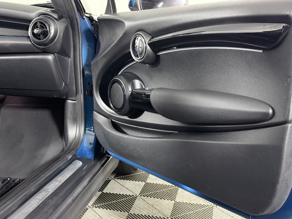Used 2022 MINI Cooper S FWD image 34