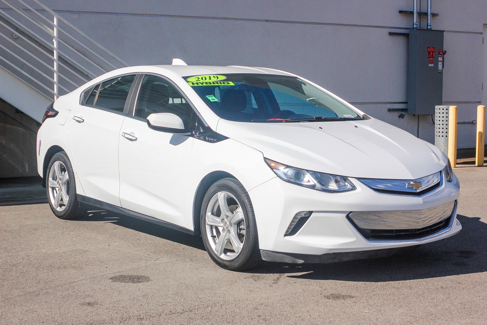 Used 2019 Chevrolet Volt LT image 3