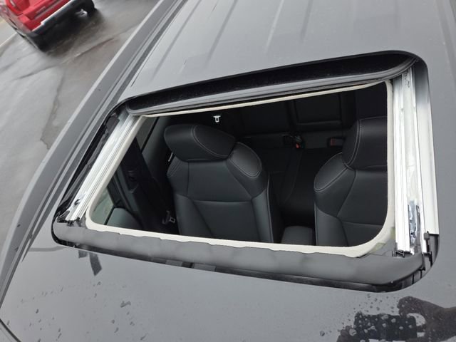 Used 2026 Toyota Corolla Cross XLE w/ Convenience Package image 3