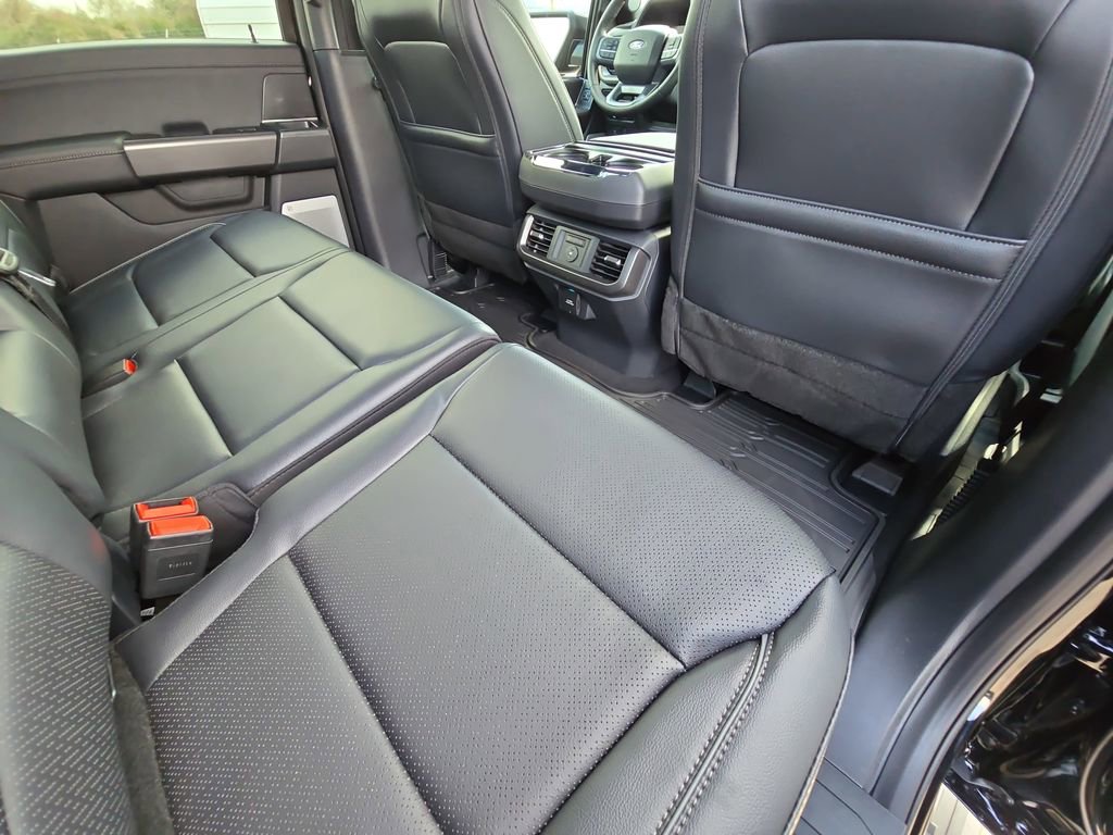 New 2026 Ford F150 Lariat w/ Equipment Group 502A High image 18