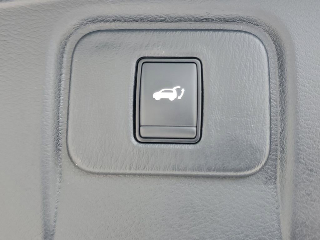 Used 2024 Nissan Murano Platinum w/ Cargo Package FWD image 10