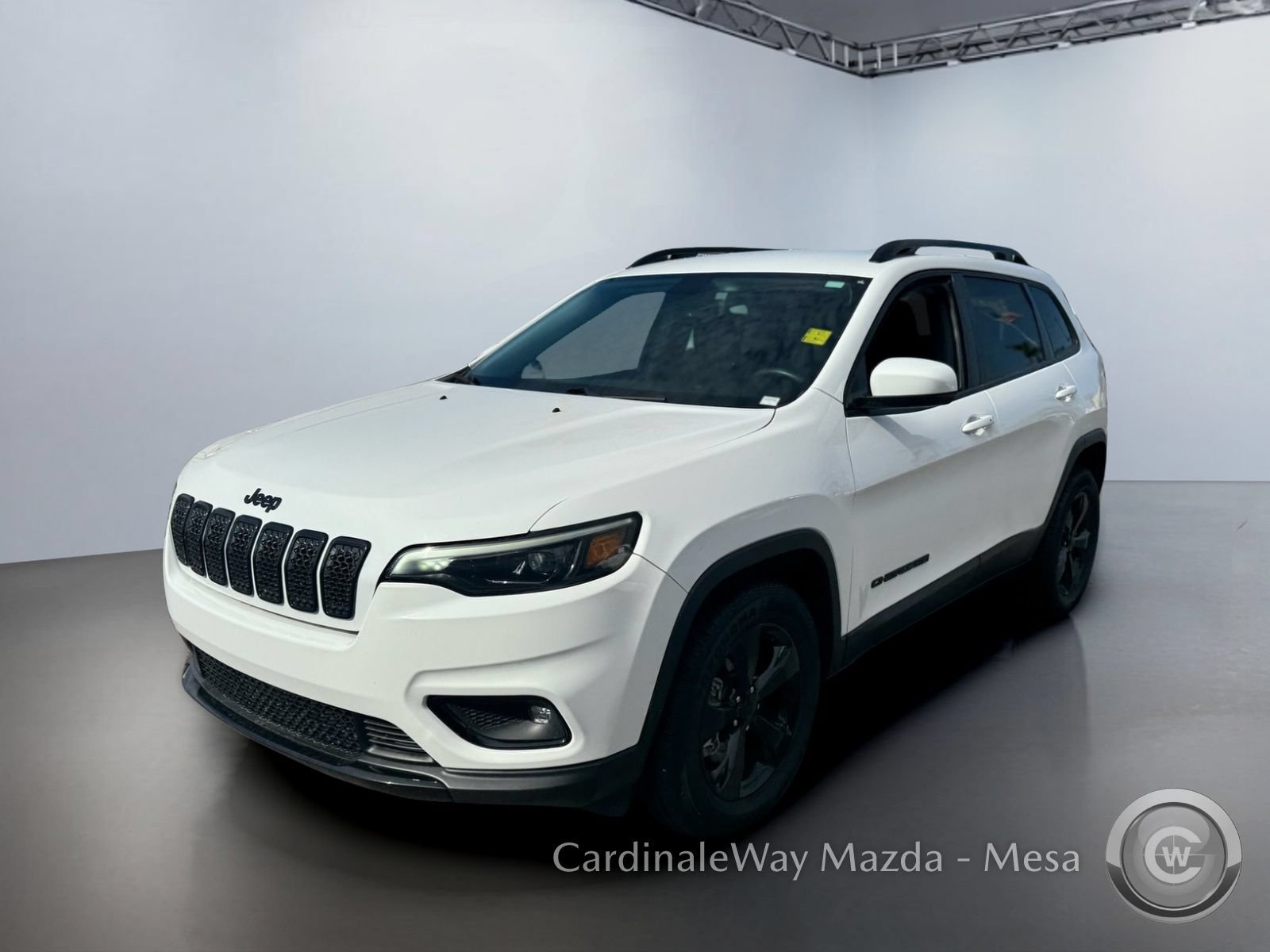 Used 2019 Jeep Cherokee Latitude Plus AWD/4WD image 8