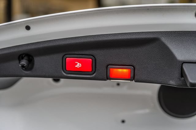Used 2018 Mercedes-Benz E 400 Cabriolet image 19