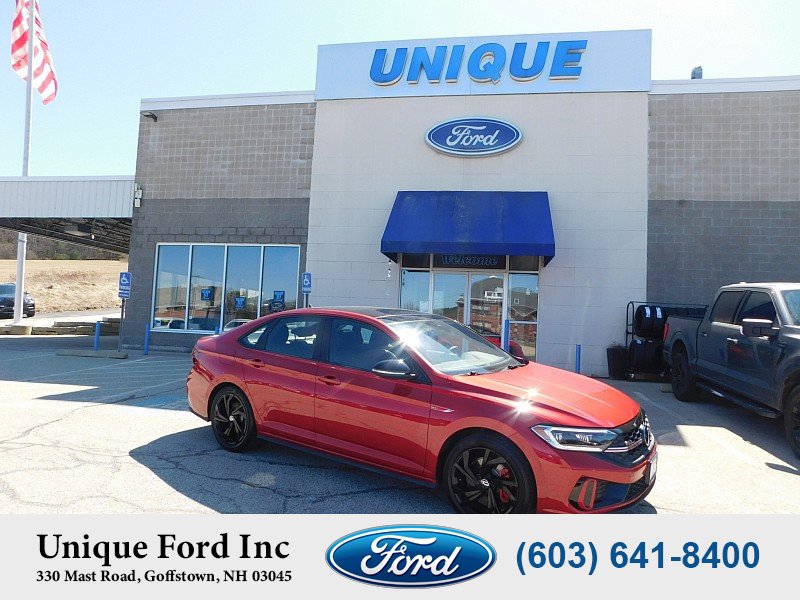 Used 2024 Volkswagen Jetta GLI Autobahn FWD image 1