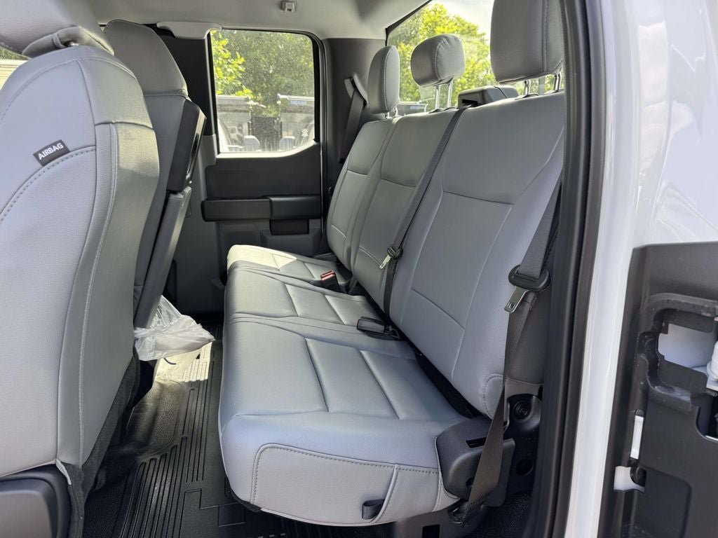 New 2026 Ford F350 XL w/ FX4 Off-Road Package AWD/4WD image 12