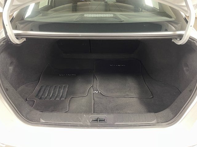 Used 2025 Nissan Sentra SV FWD image 24