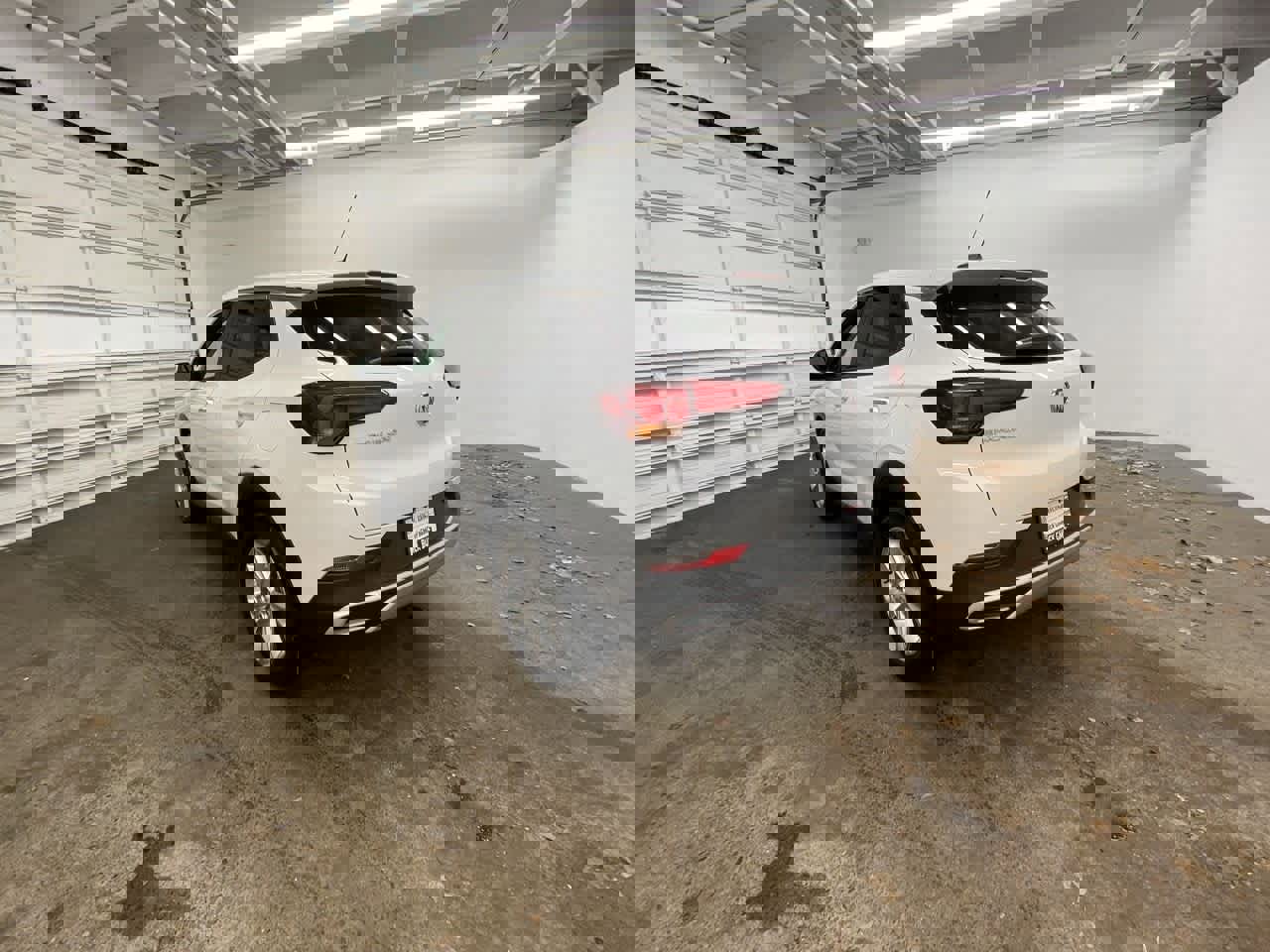 Used 2021 Buick Encore GX Preferred w/ Cold Weather Comfort Package image 4