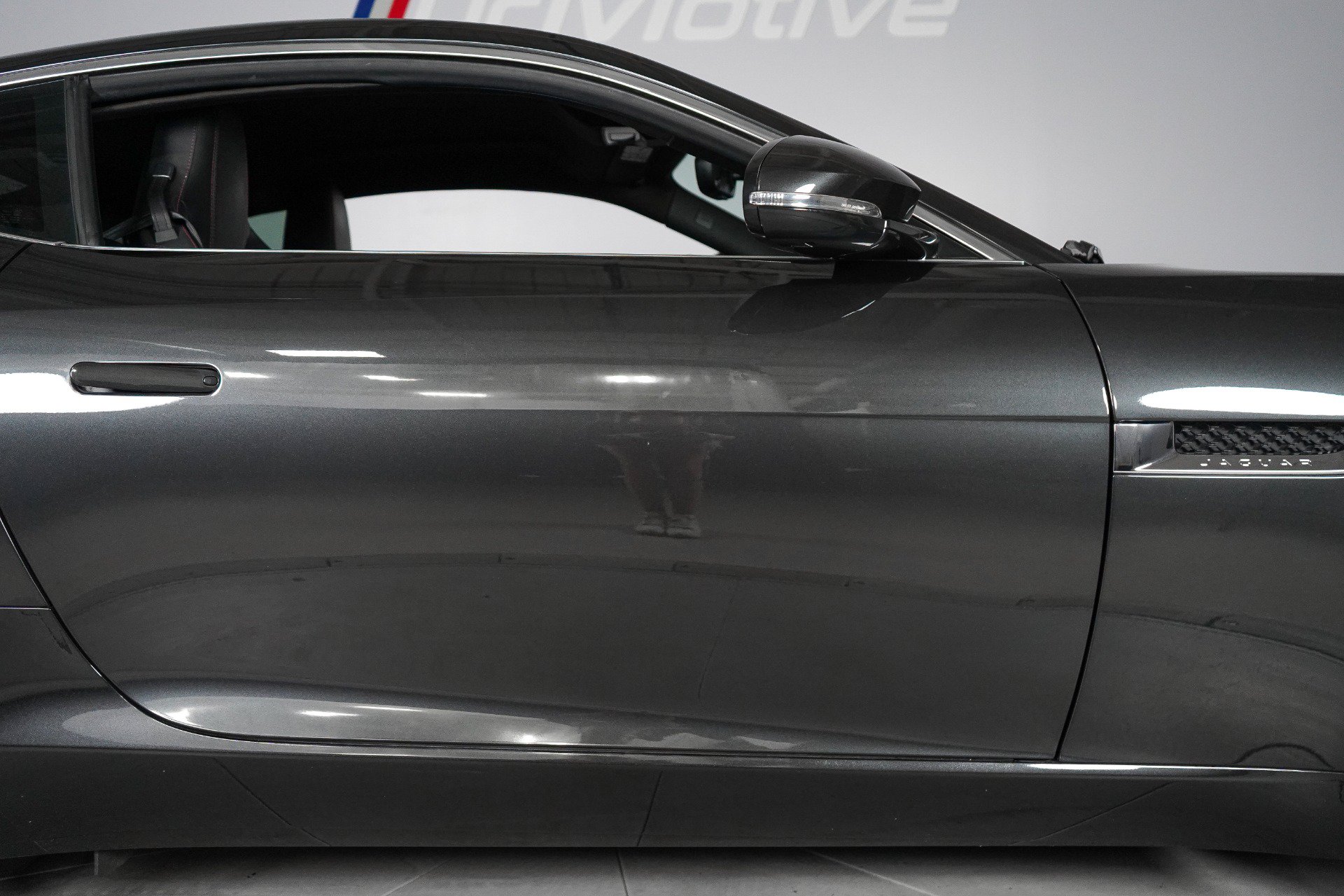 Used 2015 Jaguar F-TYPE S RWD image 25
