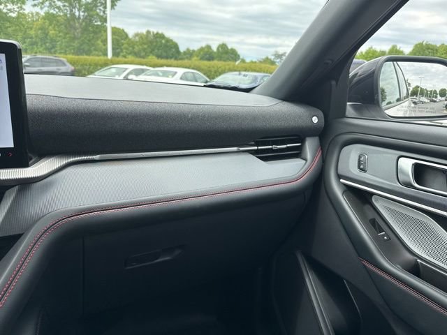 Used 2025 Ford Explorer ST AWD/4WD image 10