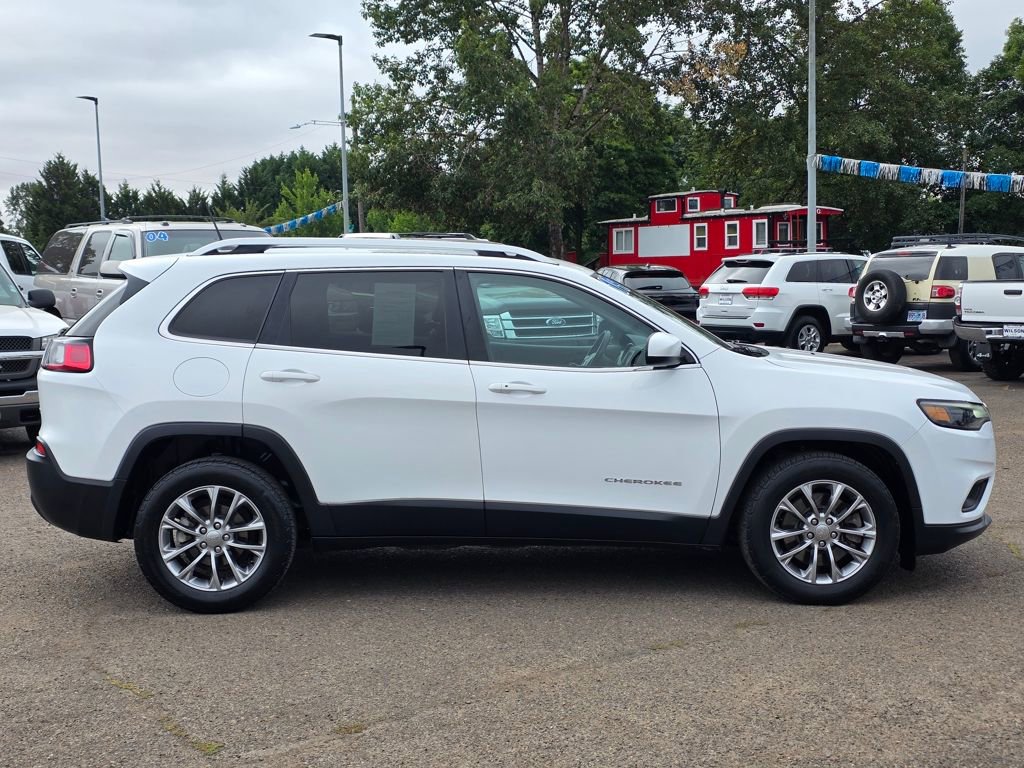 Used 2019 Jeep Cherokee Latitude Plus image 5