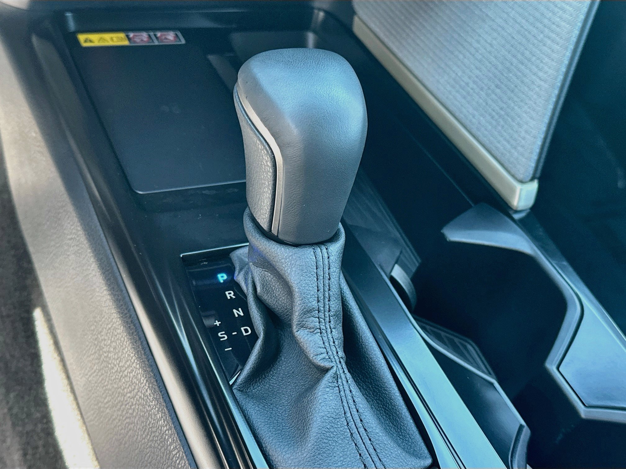 Used 2026 Toyota Camry SE FWD image 24